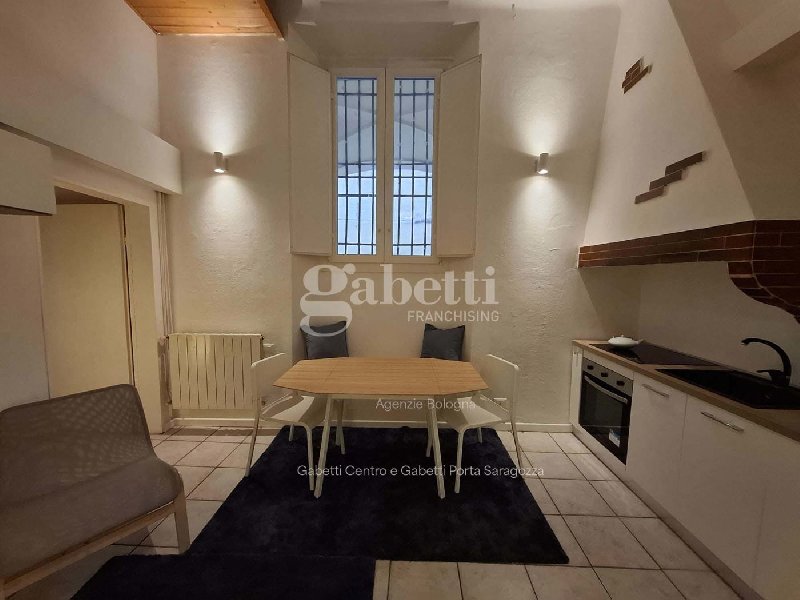 https://www.gabettibolognacentro.it/Appartamento affitto Bologna Via DE CHIARI, € 950, 1 camera, 40 mq